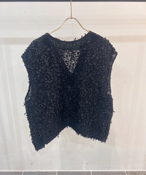 カラミツイードスリットネックベスト