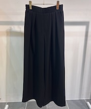 ダブルタックセミワイドパンツ