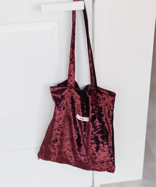 《一部店舗+WEB限定》Uhr/ウーア 別注Velour Tote