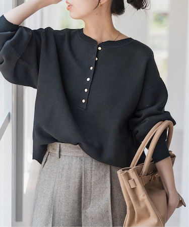 《WEB限定カラー有り / 追加3》メタルボタンヘンリーネックニット