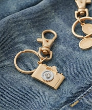 MALUS / マリュス Metal key charm