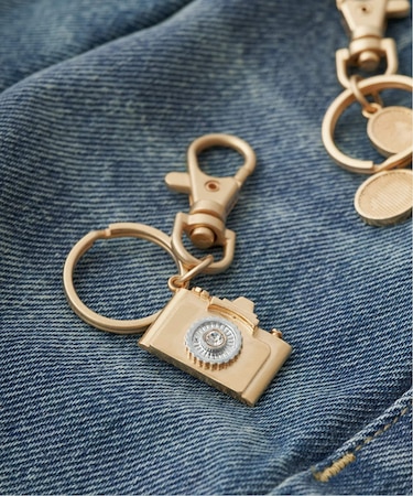 MALUS / マリュス Metal key charm