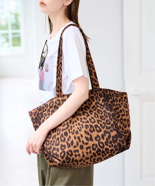 tuo/テュオ TOTE BAG