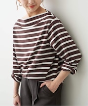 ボートネックロングスリーブTシャツ