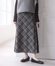 トロチェックセミフレアスカート