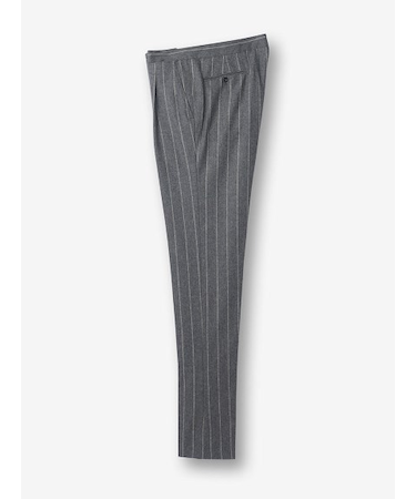 ストライプ柄 ベルトレス スリムパンツ