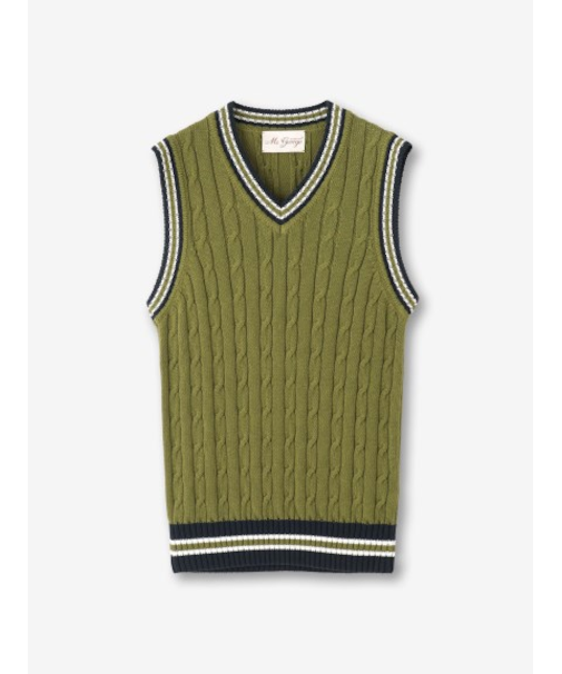 ケーブル編みニットベスト