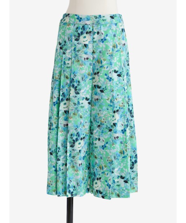 花柄プリントプリーツパンツ