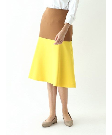 バイカラーフレアスカート