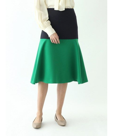バイカラーフレアスカート