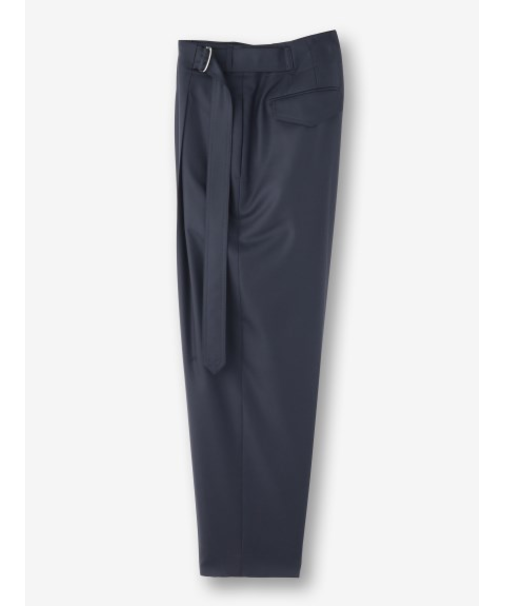 アンクルテーパードパンツ