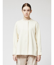 比翼ノーカラージャケット