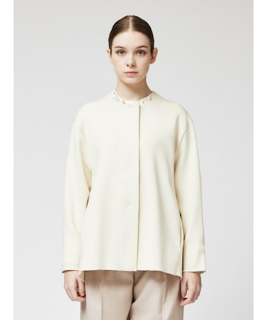 比翼ノーカラージャケット