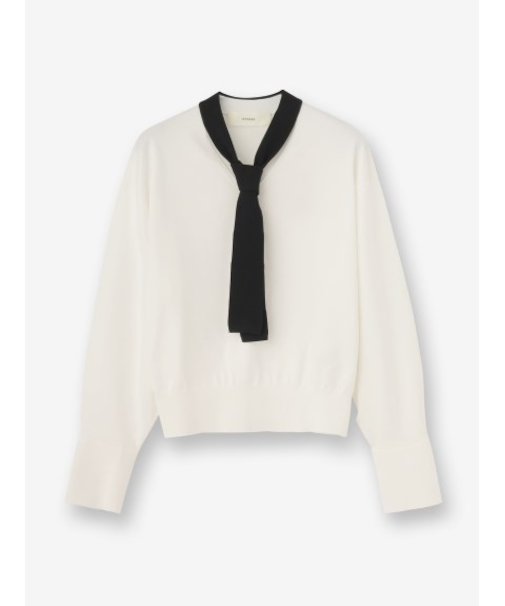 ボウタイニットトップ