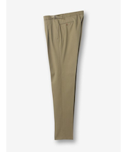 ベルトレス パンツ