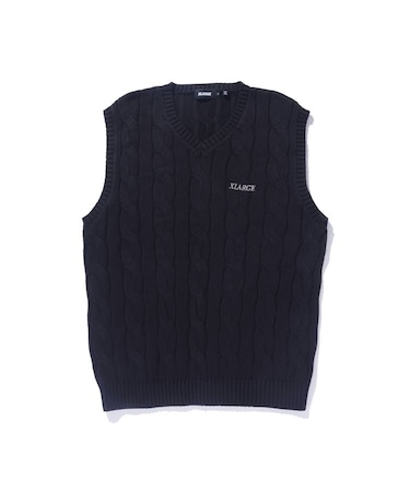CABLE KNIT VEST