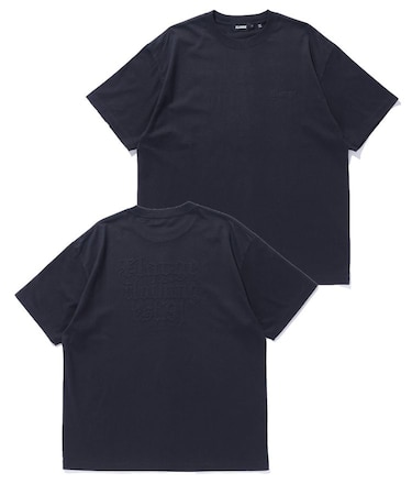 EMBOSSED OLD ENGLISH S/S TEE