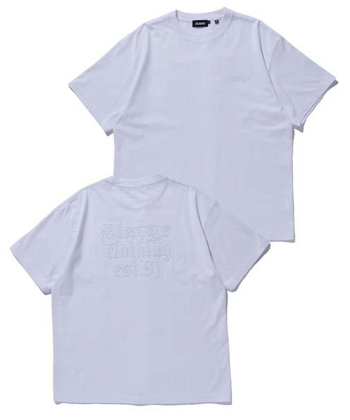 EMBOSSED OLD ENGLISH S/S TEE