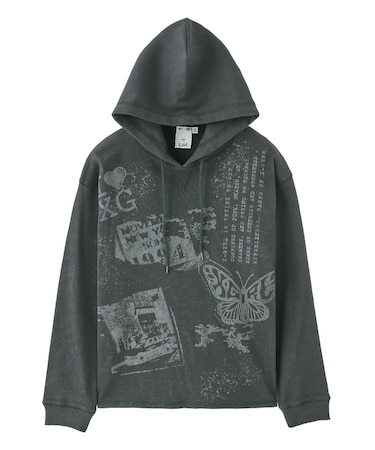 COLLAGE GRAPHIC HOODED TOP