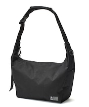 FACE LABEL MESSENGER BAG