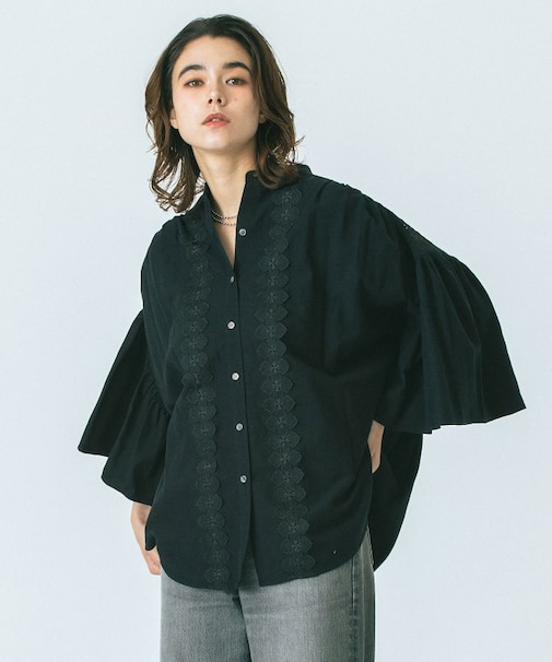 LACE YORK RUFFLE SHIRT
