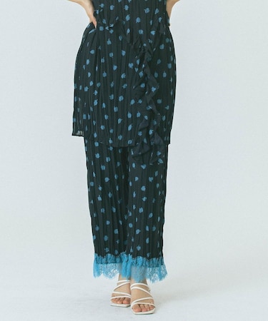 FLOWER PRINT PANTS