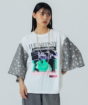 FLOWER SLEEVE GRAPHIC TOP