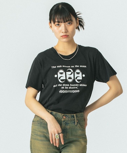 SUN MOON S/S TEE