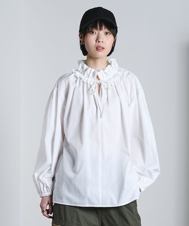 RUFFLED COLLAR BLOUSE