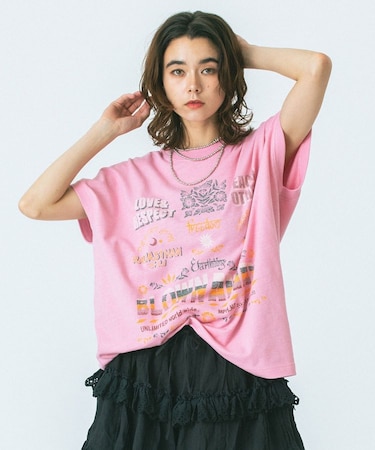 BLOWN AWAY PRINT TEE