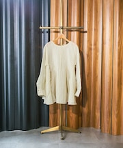 BACK RIBBON BLOUSE