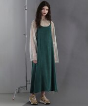 スリップワンピース