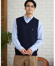 無地Vネックベスト