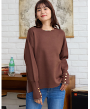 袖口ボーダークルーネックニット