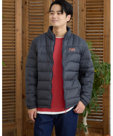 洗える軽量ダウンジャケット