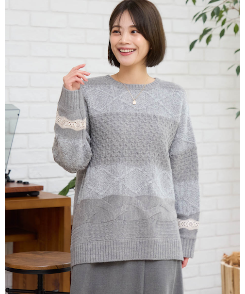 ケーブルニットプルオーバー