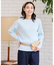 クルーネックニット