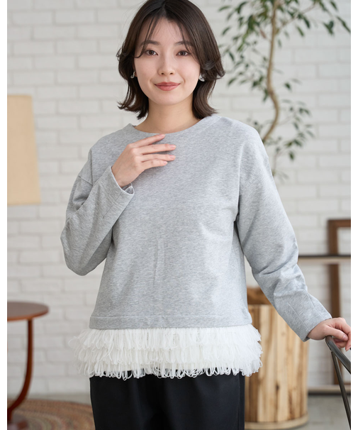 裾フリンジカットソー