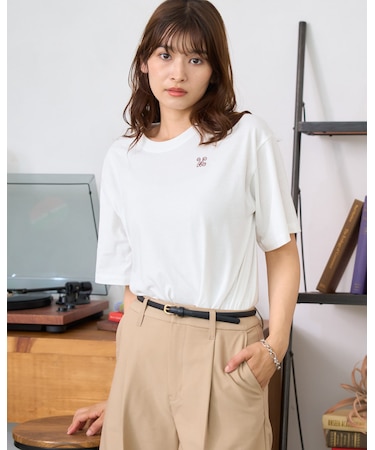 バックロゴTシャツ