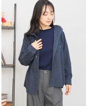 フードシャツ