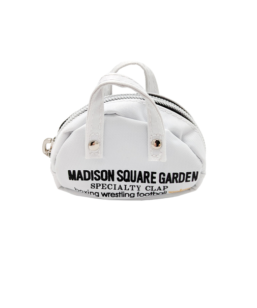 432-141ミニマルチポーチ [MADISON SQUARE GARDEN][マジソンスクエアガーデン]