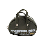 432-141ミニマルチポーチ [MADISON SQUARE GARDEN][マジソンスクエアガーデン]