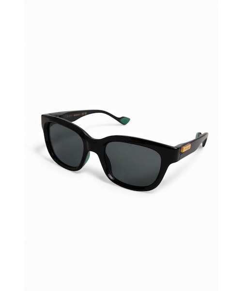 GUCCI グッチサングラス GG2044SA 001 ナローシェイプ（細身スクエア