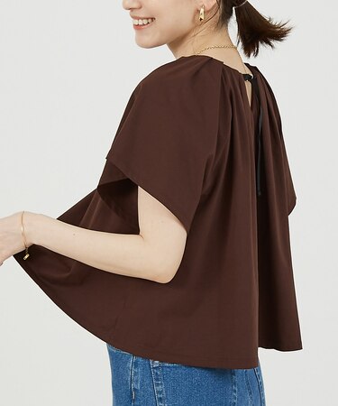 タックフレアーショートプルオーバー