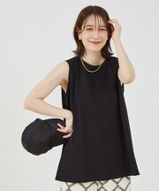 バックスリットノースリ