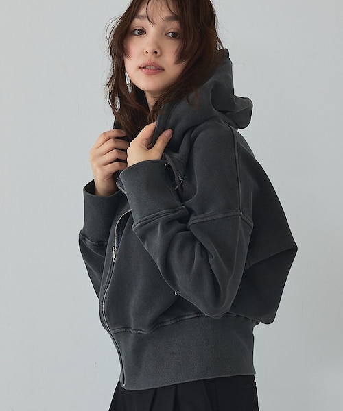 裏毛ピグメントショートジップパーカー｜アバハウスマヴィの通販