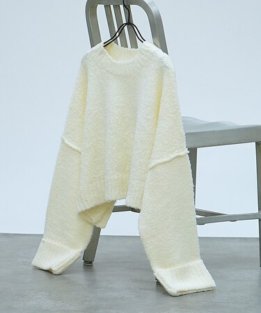 ブークレワイドスリーブショートニット