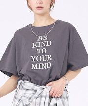 【体型カバー】ロゴタックTシャツ/半袖/大人カジュアル/体型カバー