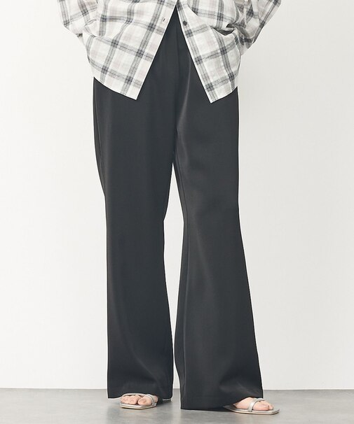 【大人のリラックス】セミフレアサテン イージーパンツ