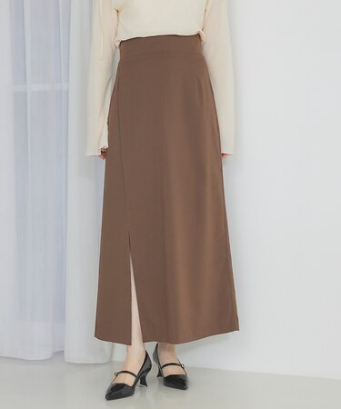ショートパンツ付きスリットロングスカート